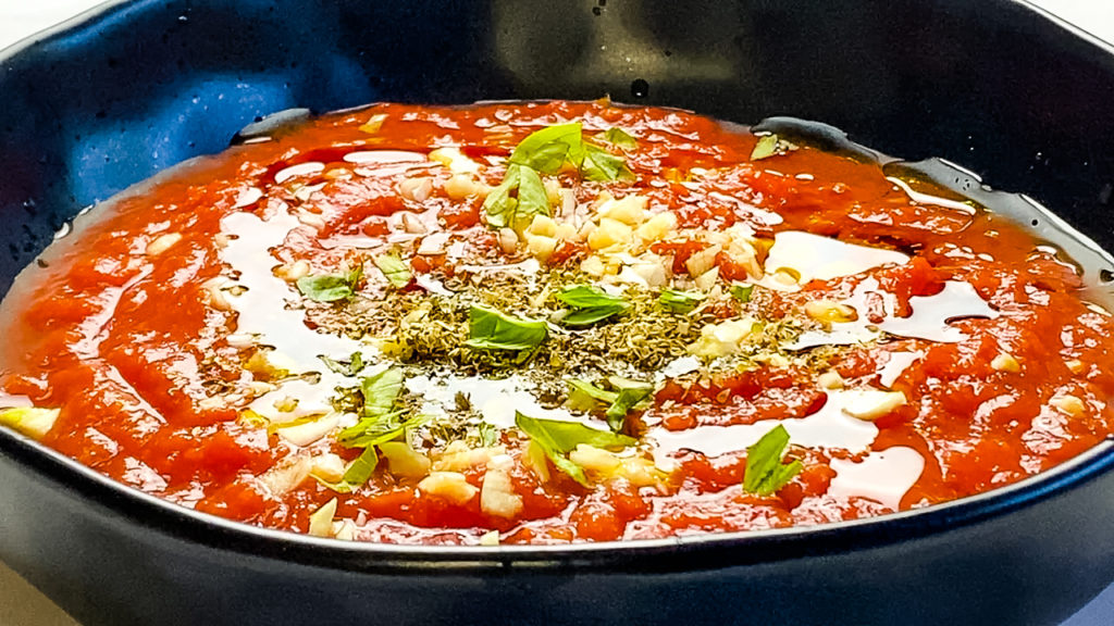 Authentic Neapolitan Pizza Sauce In Bowl