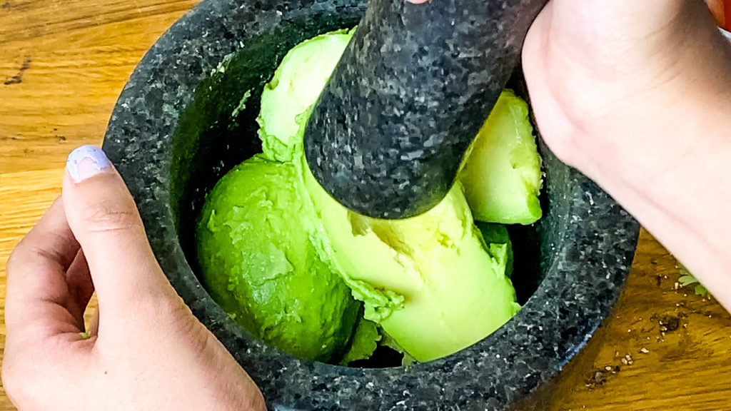 Avocado Dip For Nachos -Guacamole