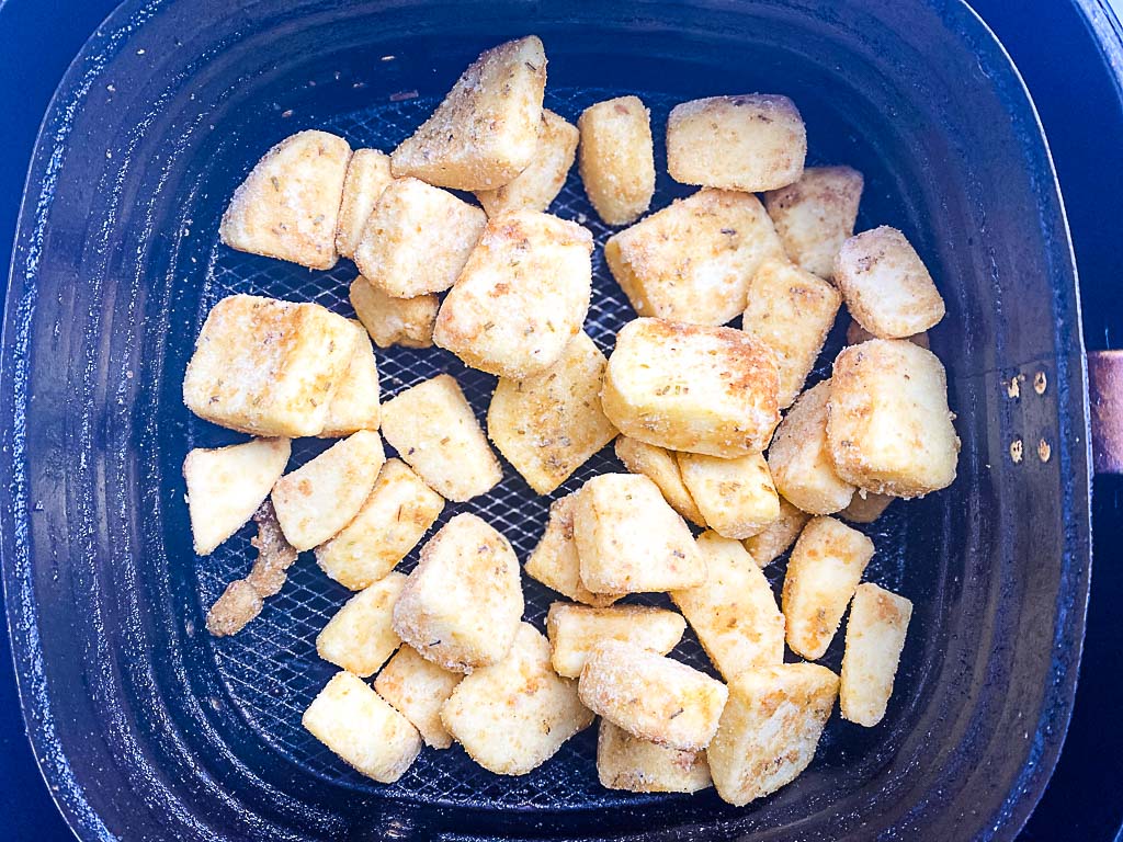 how to cook potatoes in air fryer