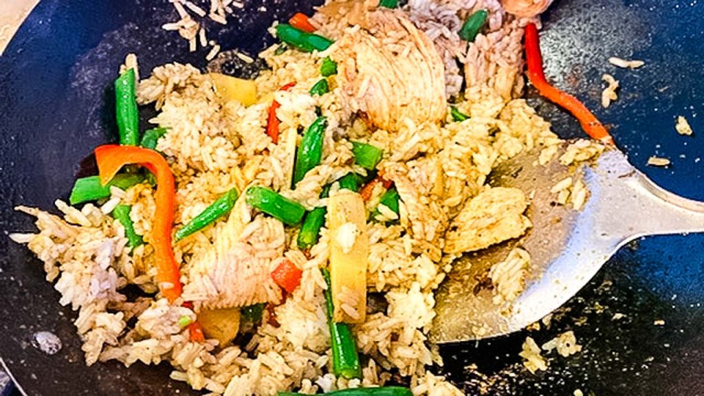 green curry fried rice thai.