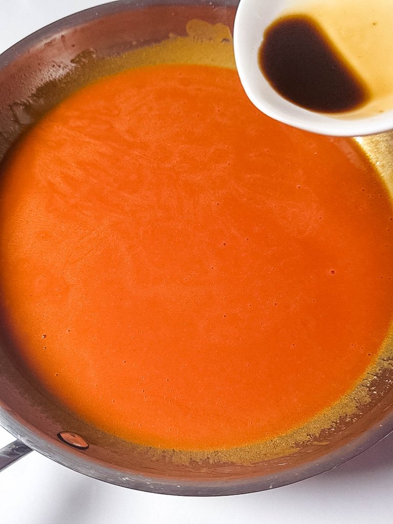 Worcestershire sauce added to buffalo sauce